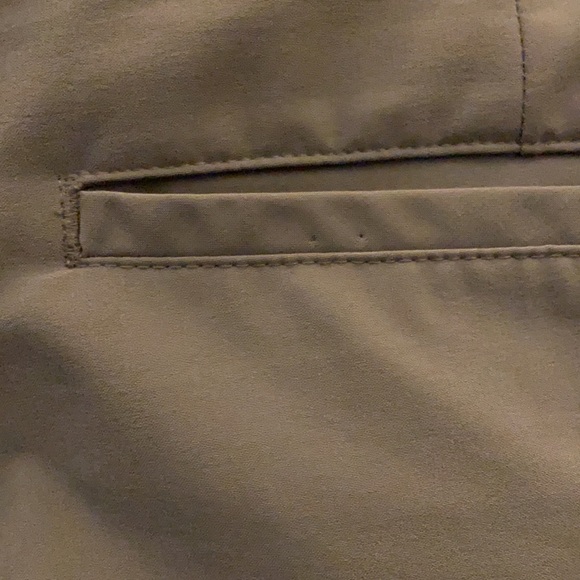 Men’s Izod Golf pants size 38x30 - Picture 6 of 11